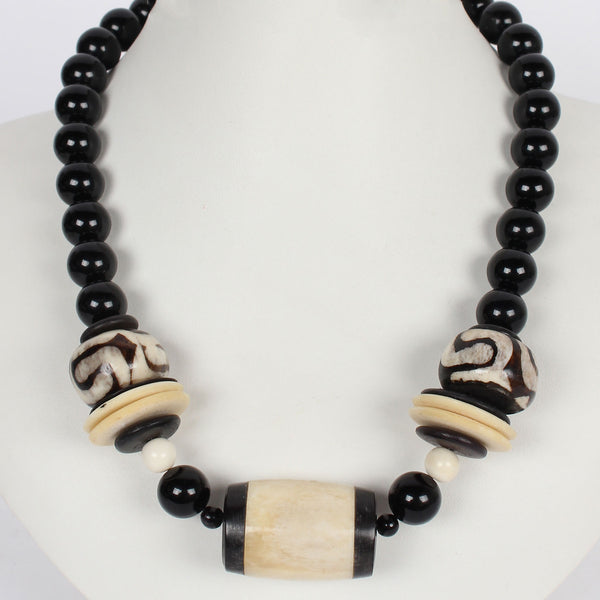 Black and White Batik Bone Necklace