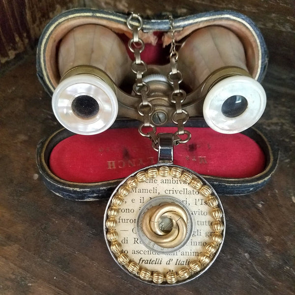 Original Pendant Chain Antique Shoe Button Necklace