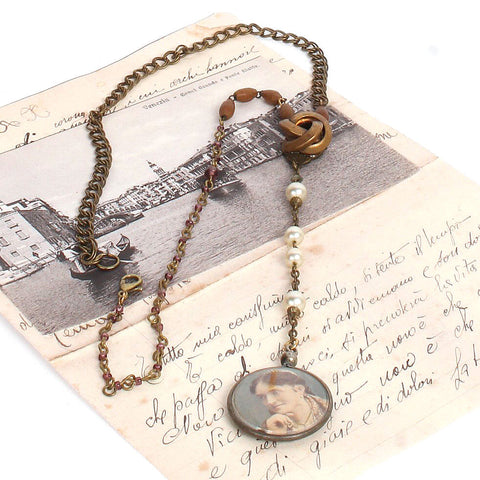 Husband and Wife Romantic Antique Portrait Pendant Necklace