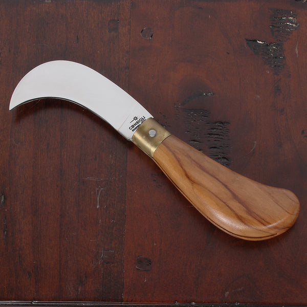 Ronchetto Valtellinese Knife with Olive Wood Handle