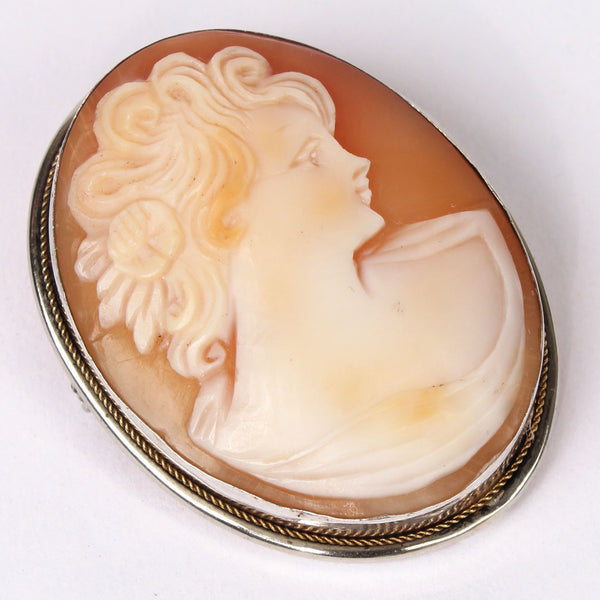 Vintage Italian Cameo Pin Pendant in Silver Bezel